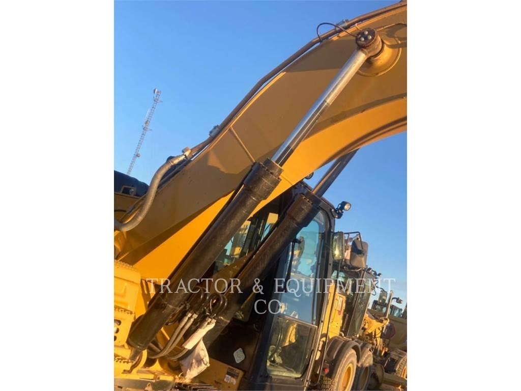 CAT 326F L Bagri goseničarji