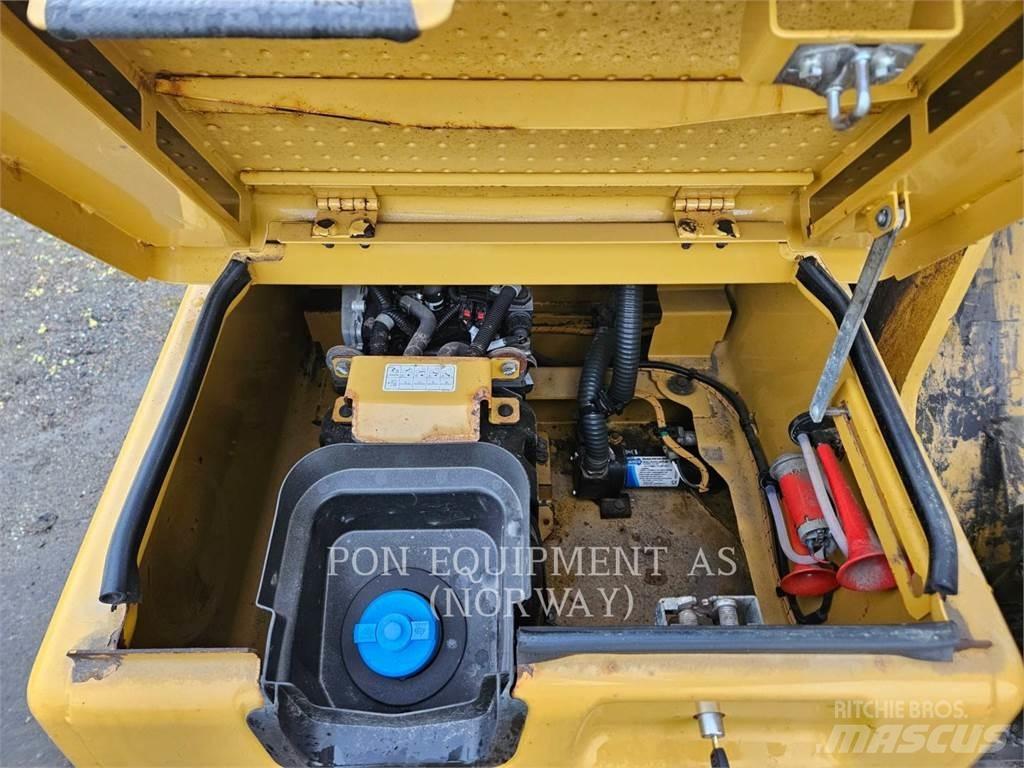 CAT 326FL Bagri goseničarji