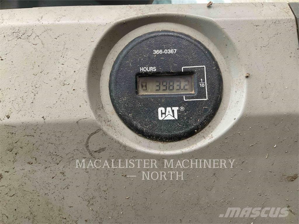 CAT 326FL PTQ Bagri goseničarji