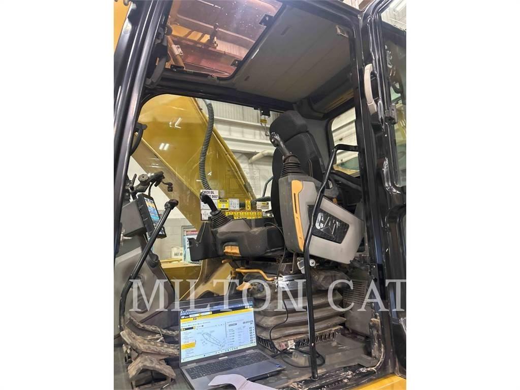 CAT 330 Bagri goseničarji