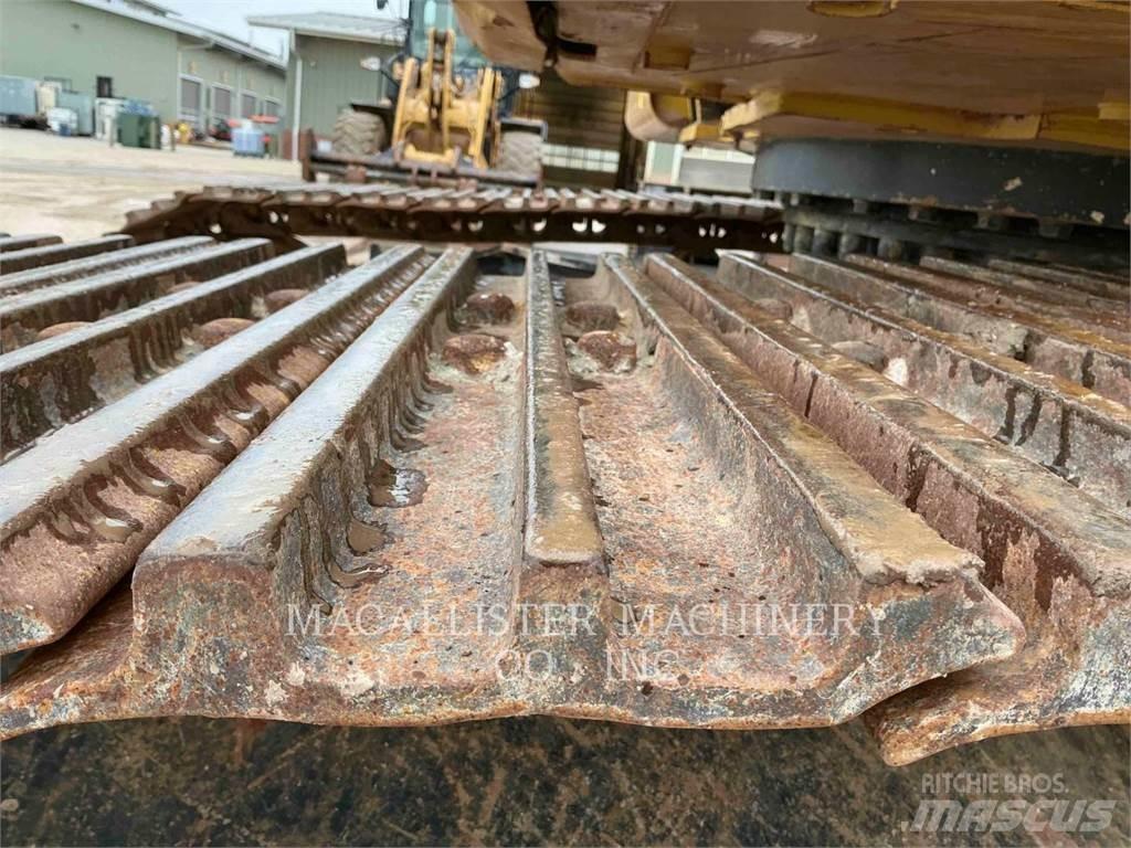 CAT 330 Bagri goseničarji