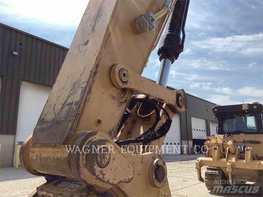 CAT 330 Bagri goseničarji