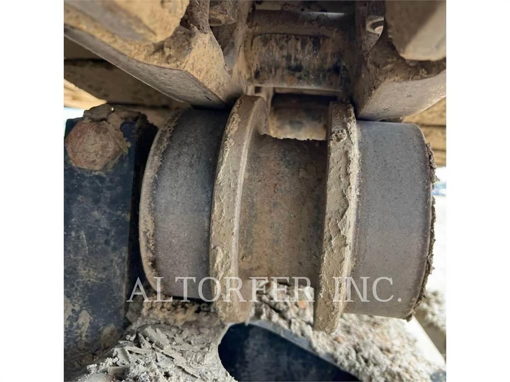 CAT 330-07 Bagri goseničarji