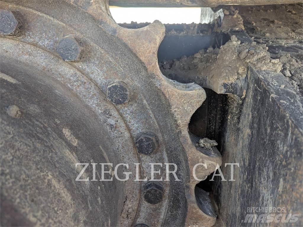 CAT 330-07 Bagri goseničarji