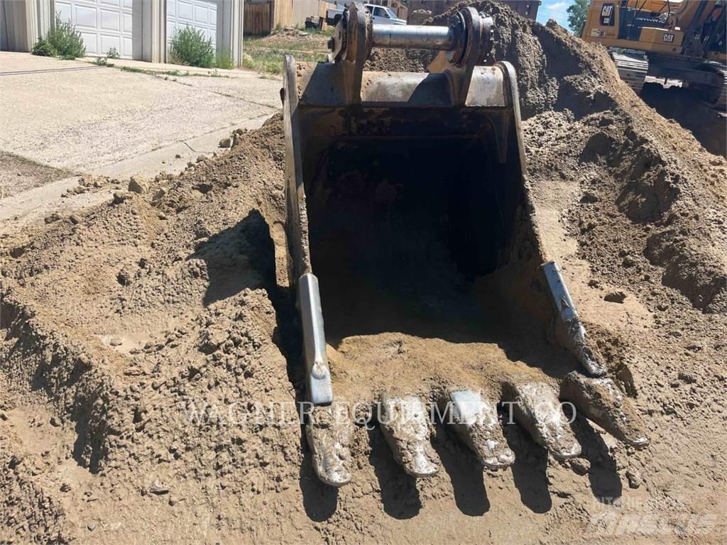 CAT 330 TC Bagri goseničarji