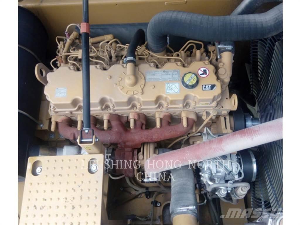 CAT 330D2L Bagri goseničarji