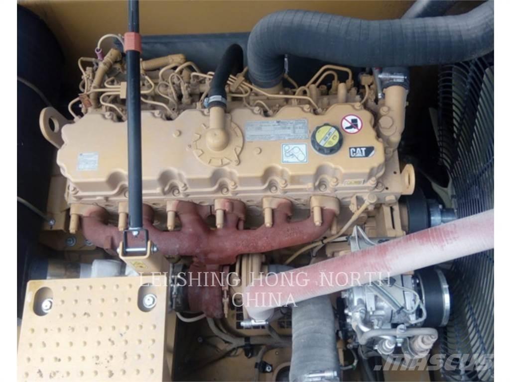 CAT 330D2L Bagri goseničarji