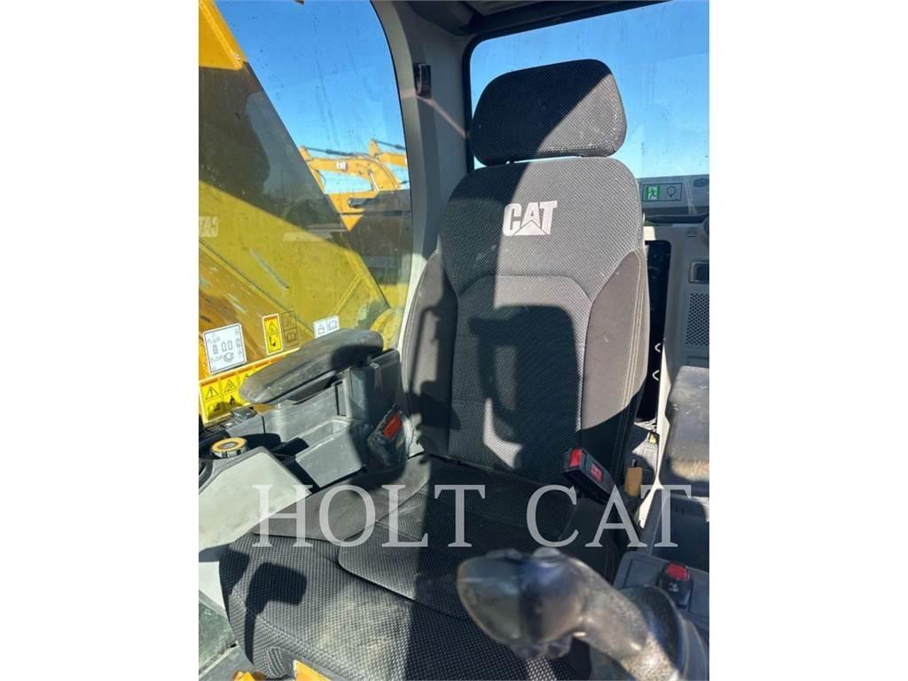 CAT 335 Bagri goseničarji