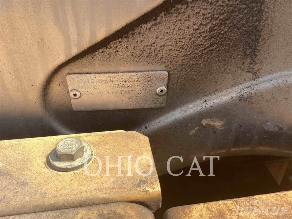 CAT 335FL Bagri goseničarji