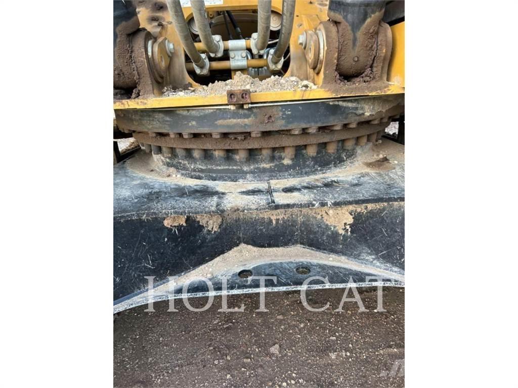CAT 336 12 Bagri goseničarji