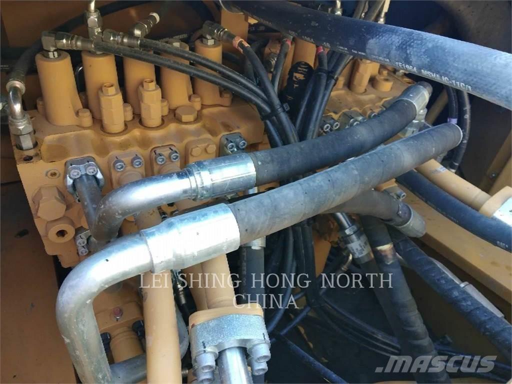 CAT 336D2 Bagri goseničarji