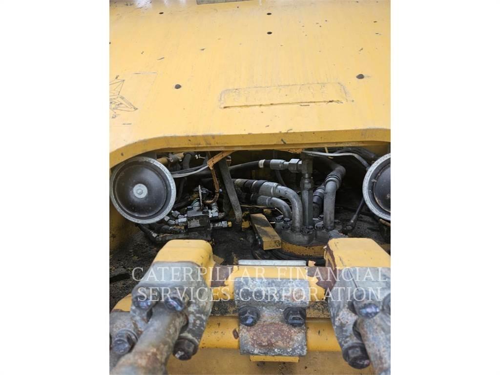 CAT 336FL Bagri goseničarji