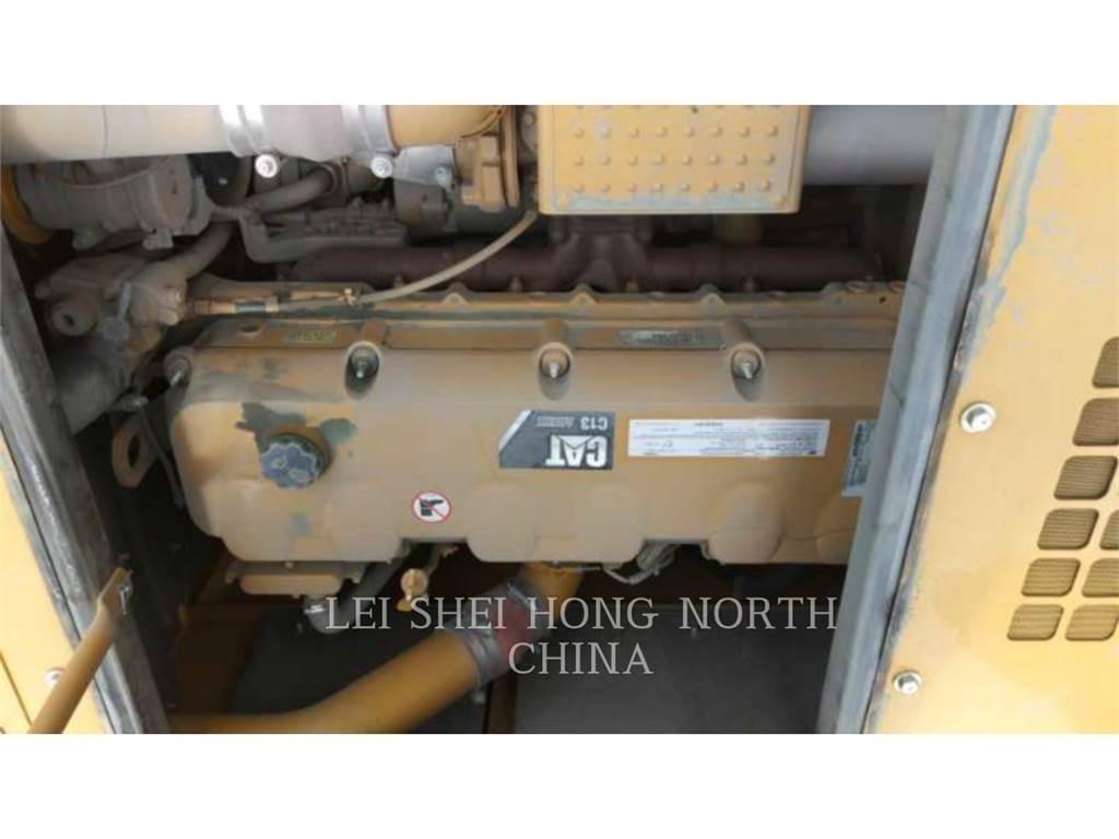 CAT 349D2L Bagri goseničarji