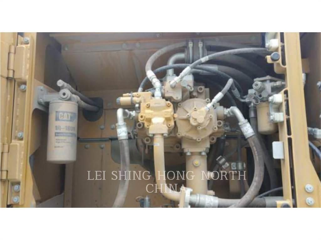 CAT 349D2L Bagri goseničarji