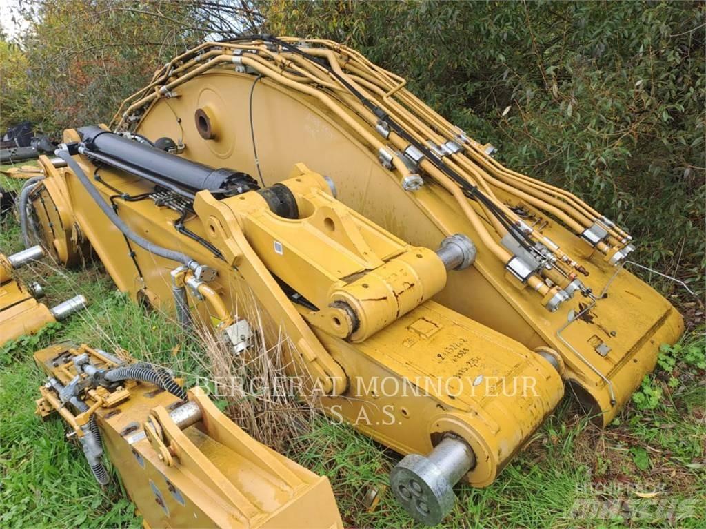 CAT 349E Bagri goseničarji