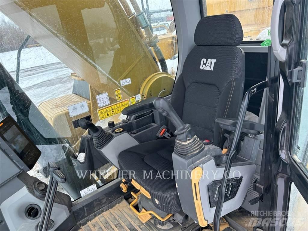 CAT 352 Bagri goseničarji