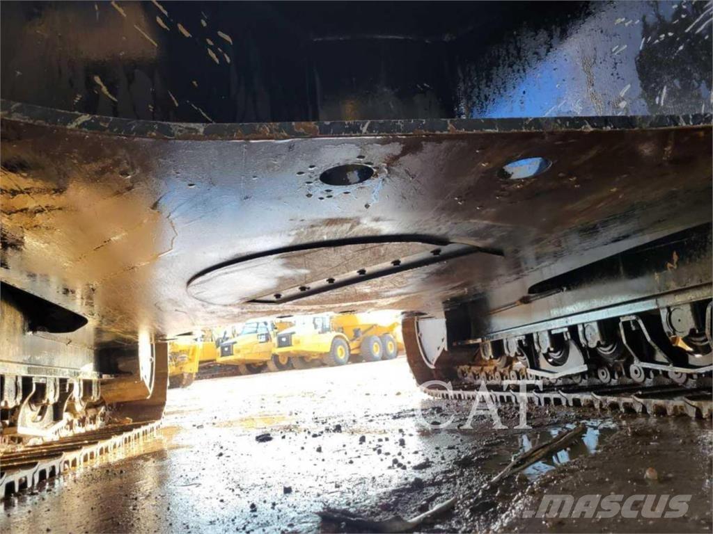CAT 352 Bagri goseničarji