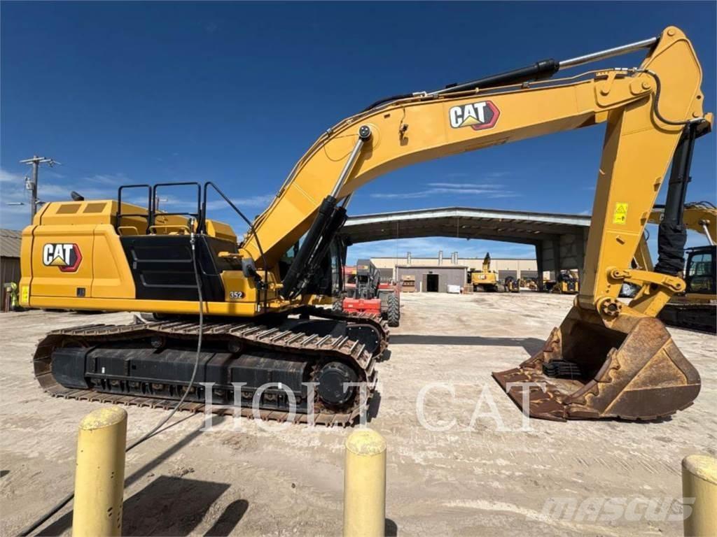 CAT 352 11 Bagri goseničarji
