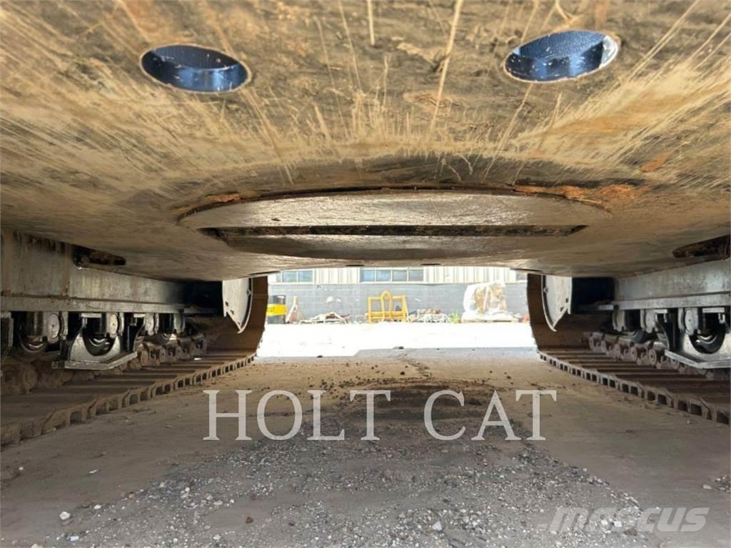 CAT 352 11 TC Bagri goseničarji