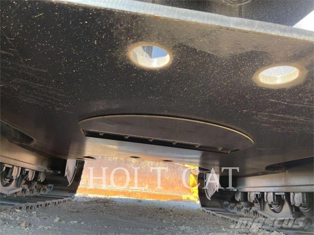 CAT 352 11 TC Bagri goseničarji