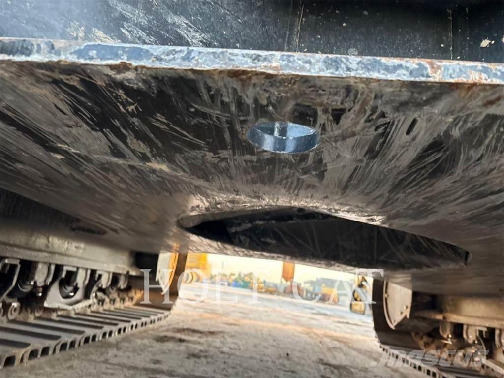 CAT 352 11 TC Bagri goseničarji