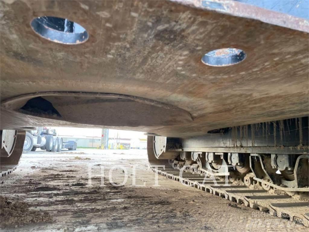 CAT 352 12 Bagri goseničarji