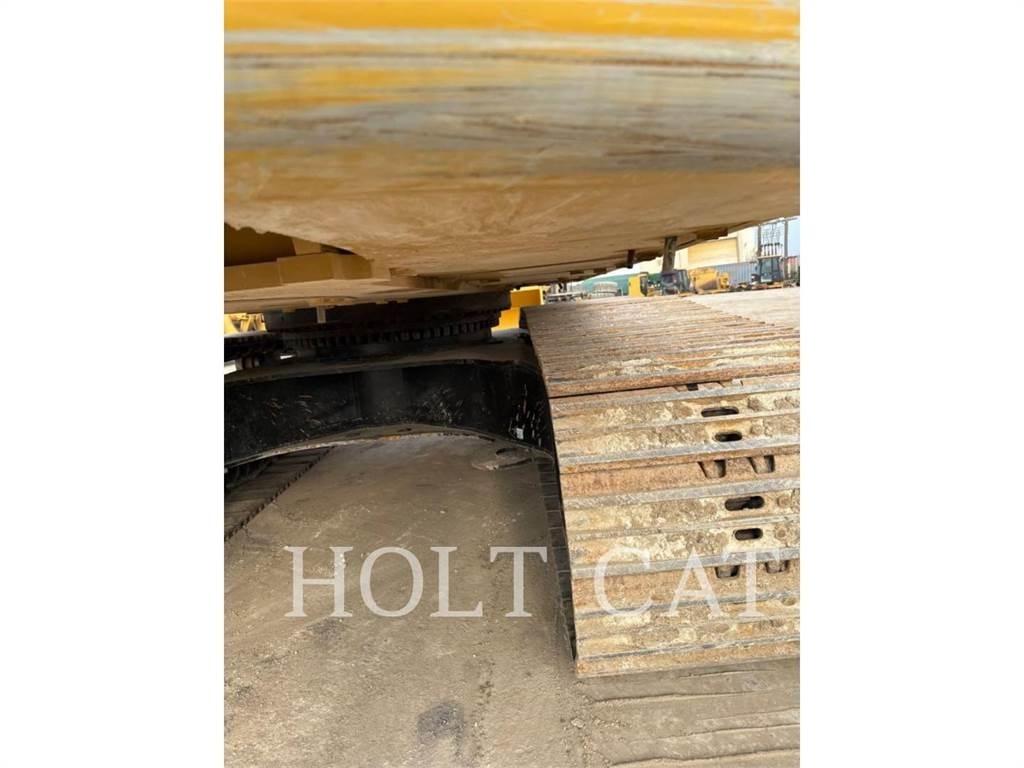 CAT 352 12 TC Bagri goseničarji