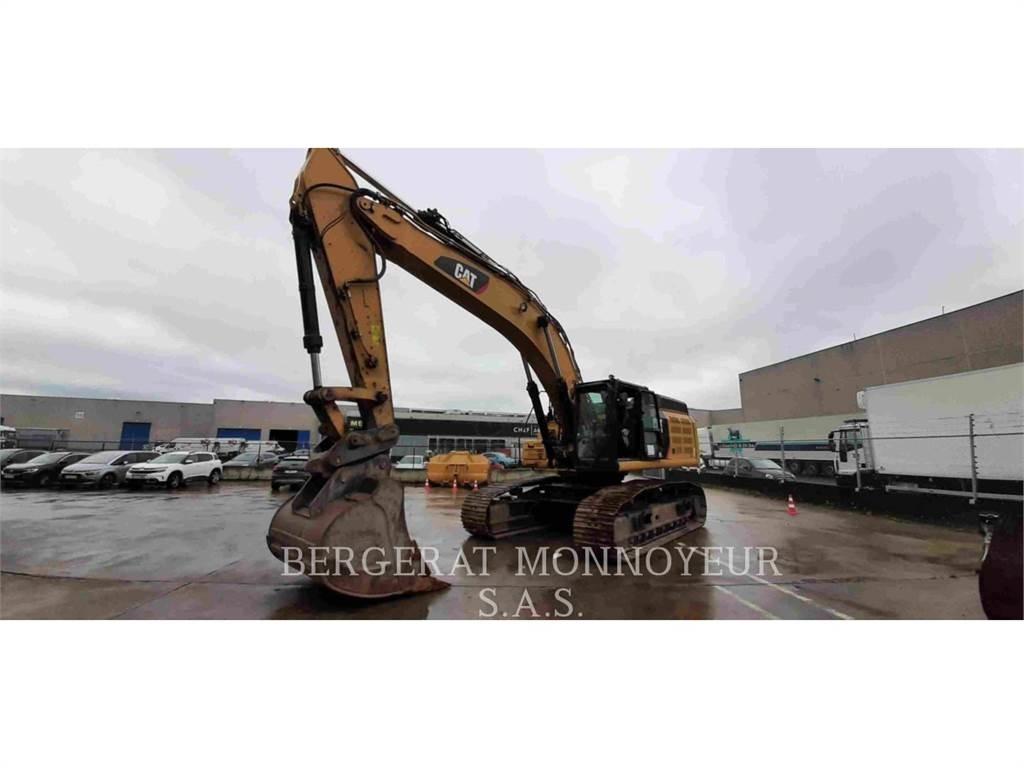 CAT 352F Bagri goseničarji