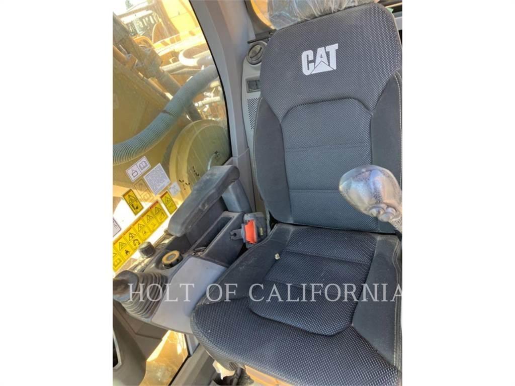 CAT 352FG Bagri goseničarji