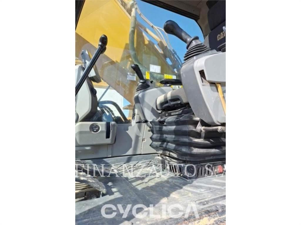 CAT 352FL Bagri goseničarji