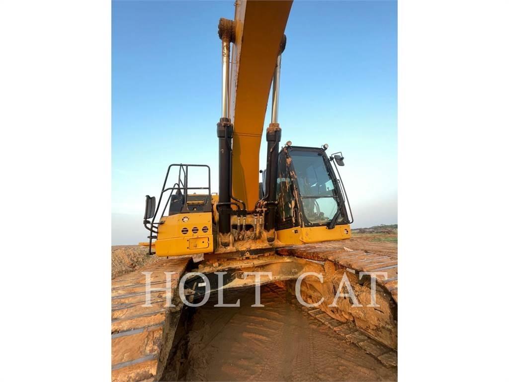CAT 374-07 Bagri goseničarji