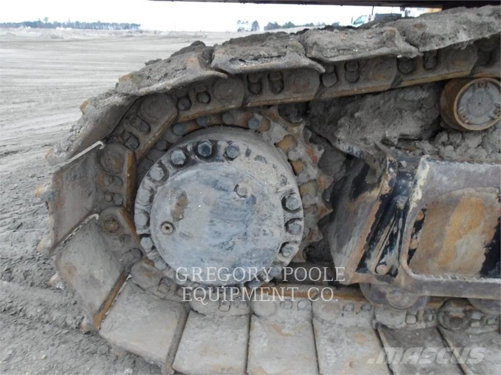 CAT 374FL Bagri goseničarji