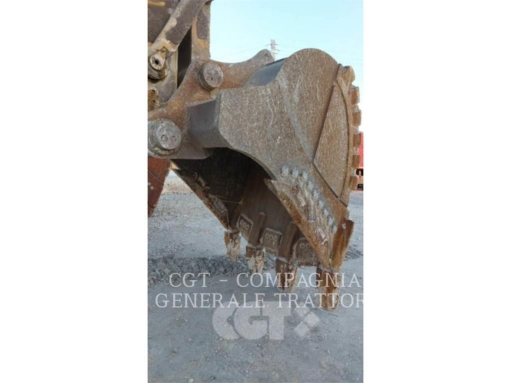 CAT 390F Bagri goseničarji