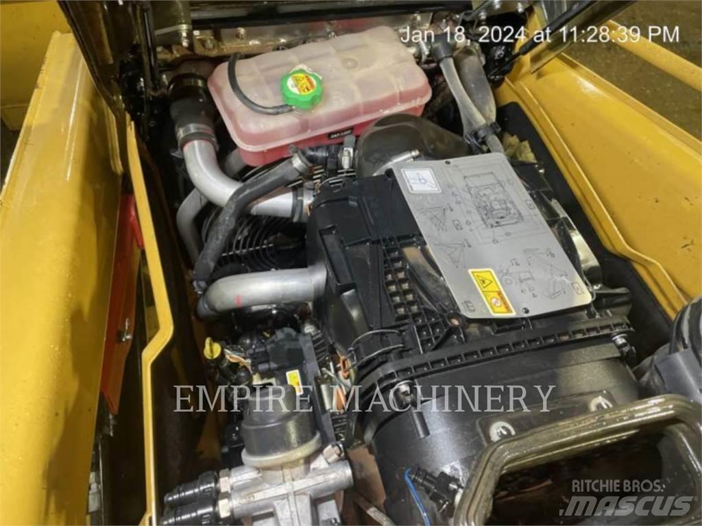 CAT 415F2 IL Kolesni nakladalci