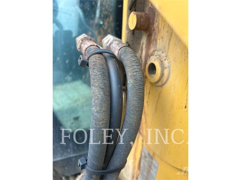 CAT 420-07XE Rovokopači