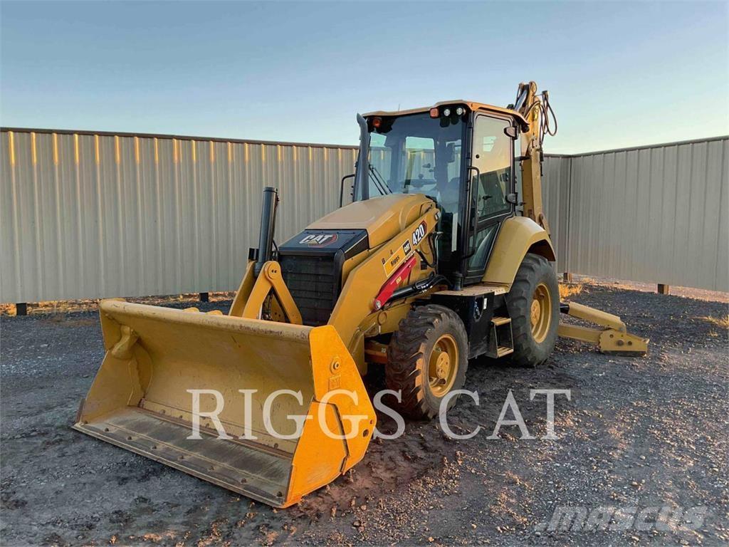 CAT 420 4AEM Rovokopači