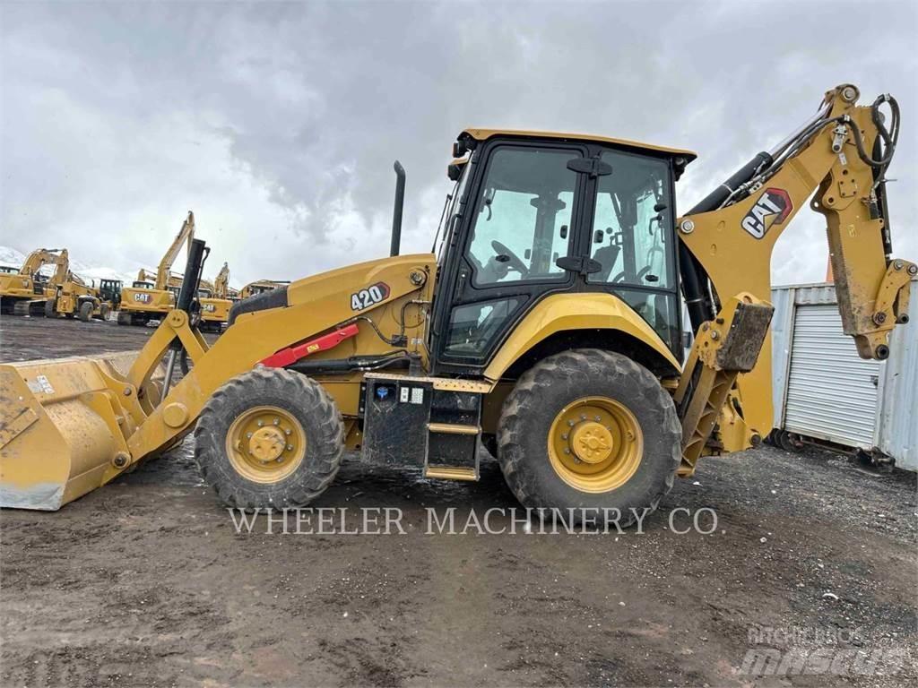 CAT 420 CF Rovokopači
