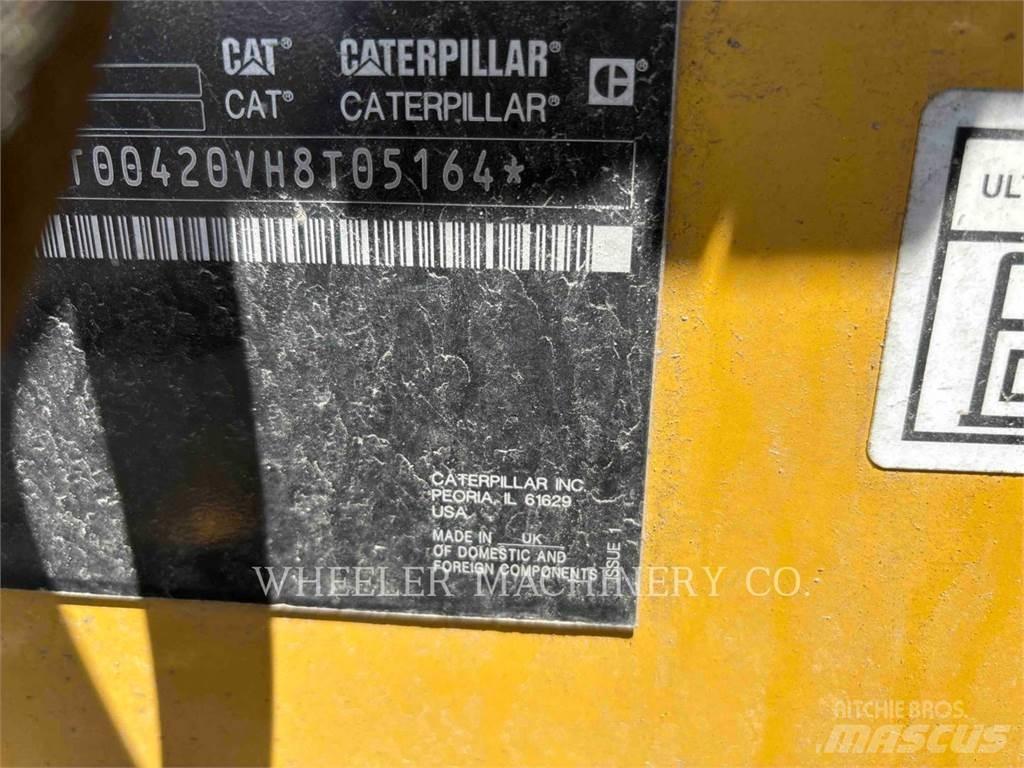 CAT 420 CF Rovokopači