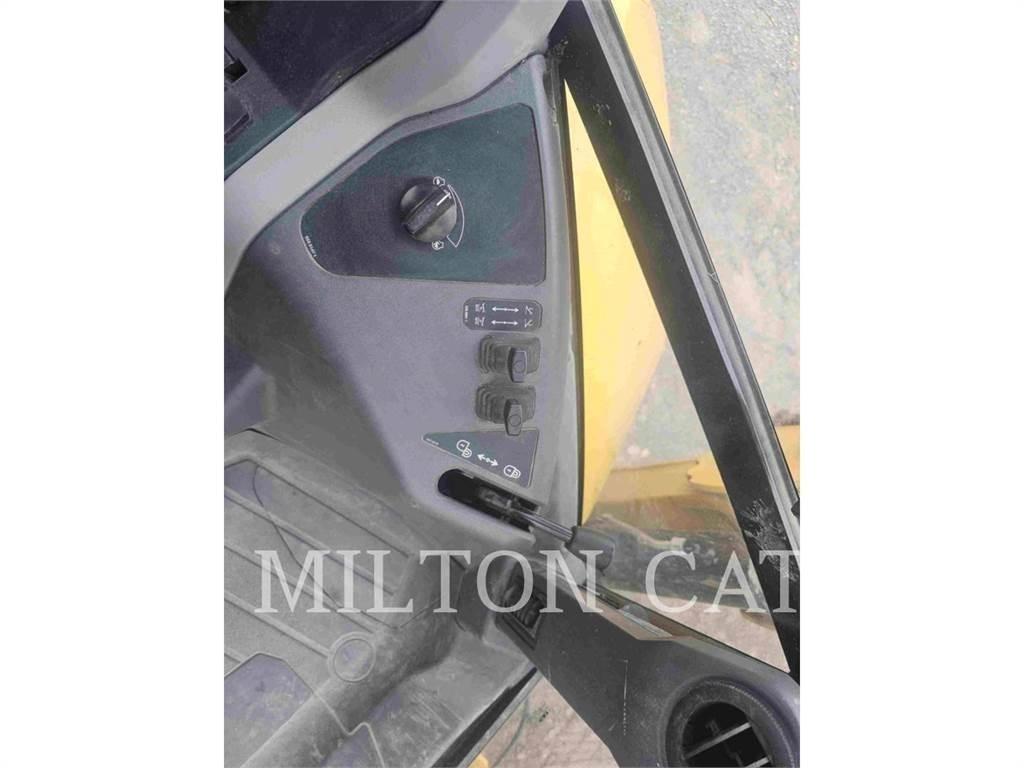CAT 420 XE Rovokopači