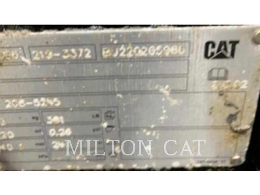 CAT 420BACKHOEBUCKET24 Žlice