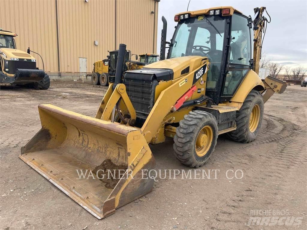 CAT 420F 4WDE Rovokopači