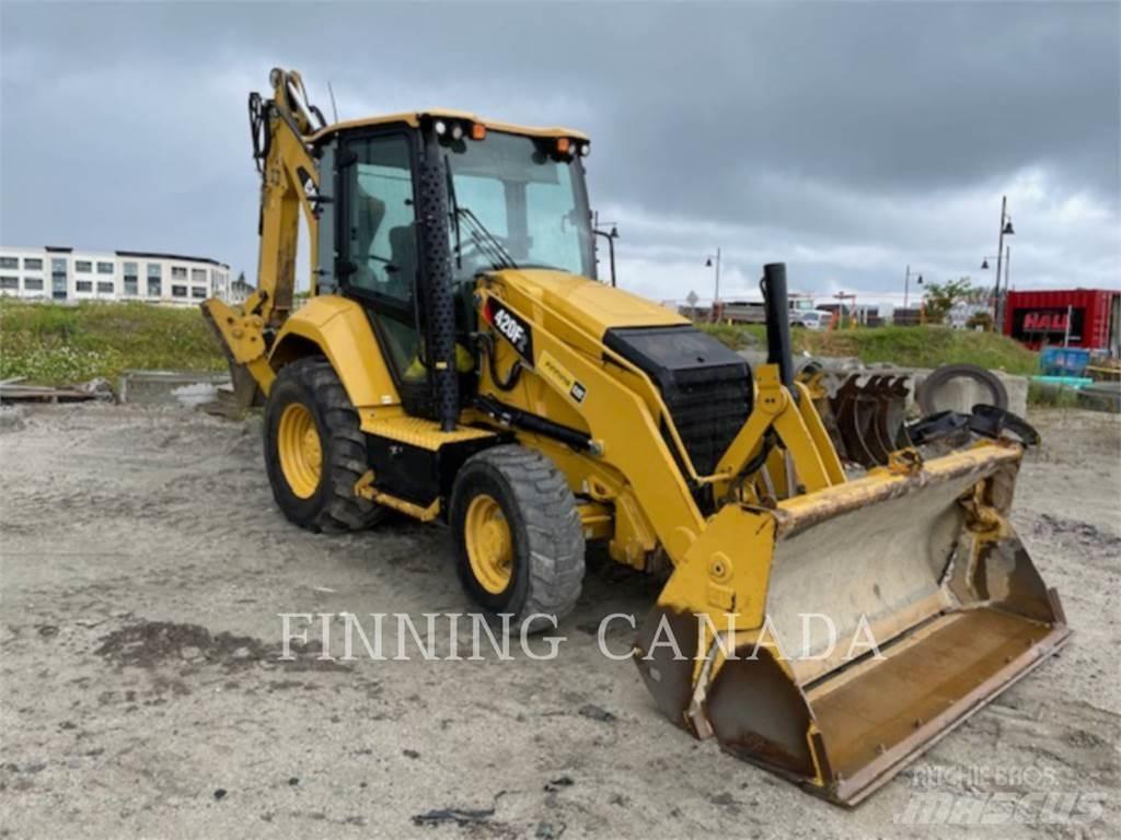 CAT 420F2 Rovokopači