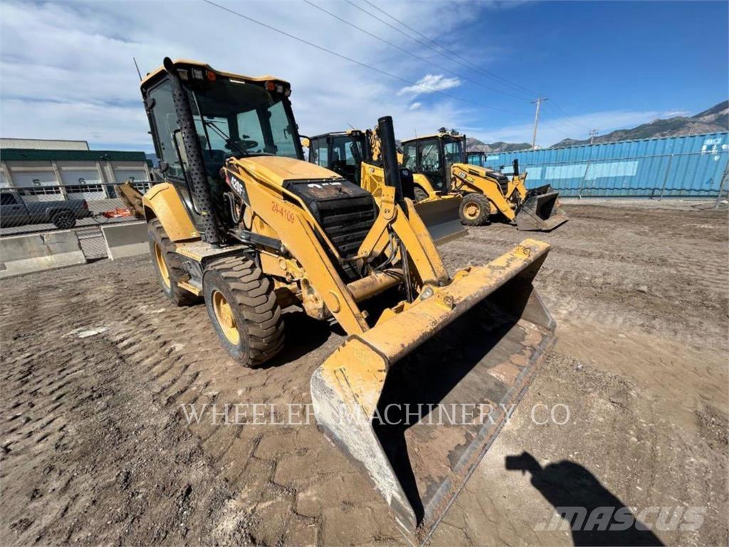 CAT 420F2 Rovokopači