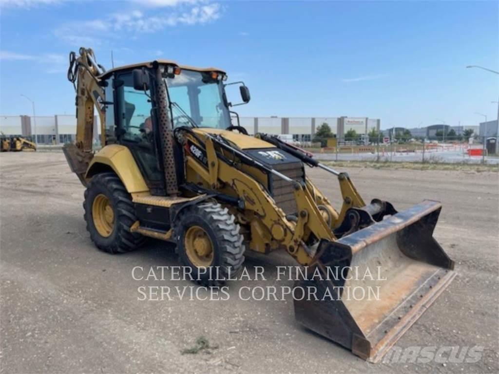 CAT 420F2 IT Rovokopači