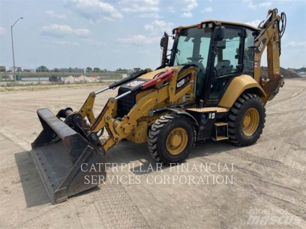 CAT 420F2IT Rovokopači