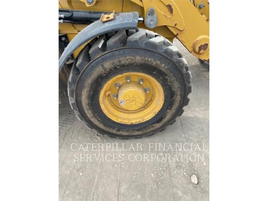 CAT 420F2IT Rovokopači