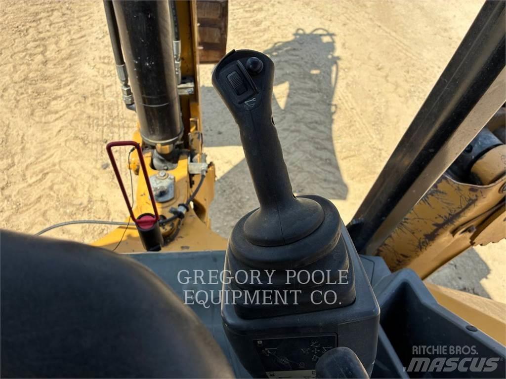 CAT 420F2IT Rovokopači