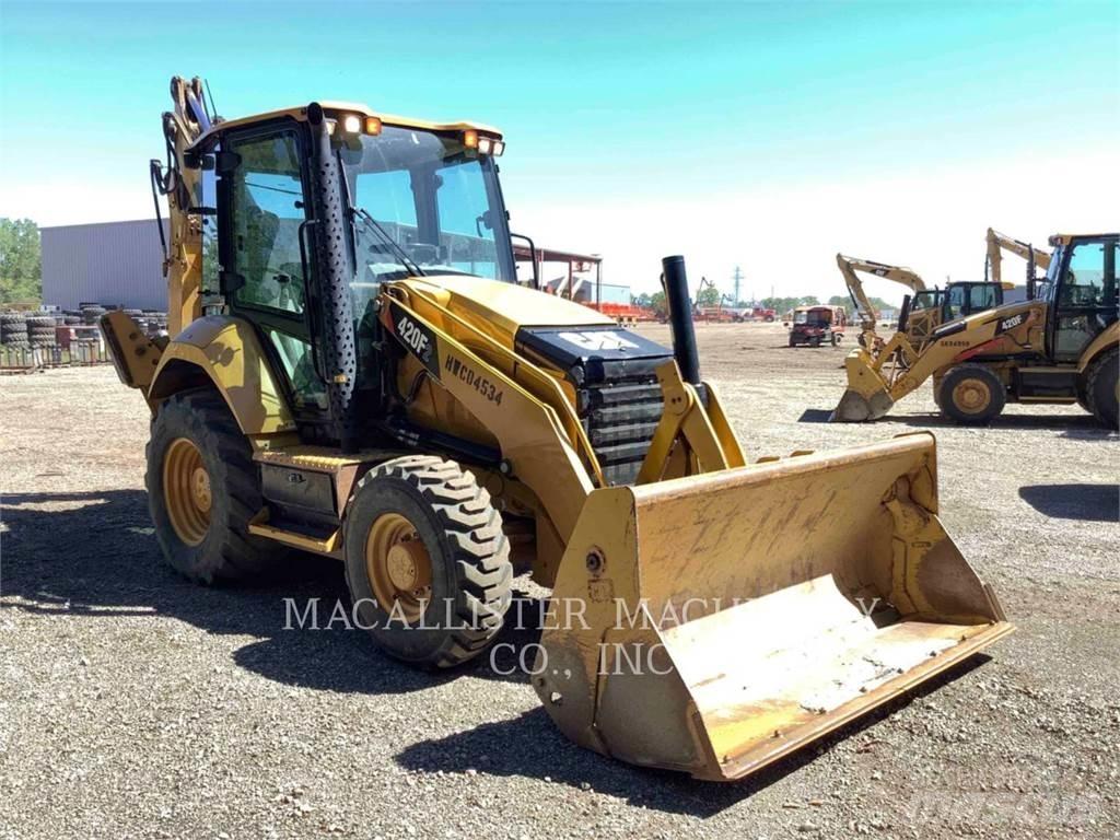 CAT 420F2ST Rovokopači