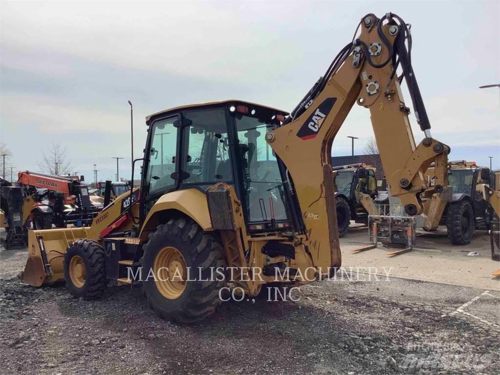 CAT 420F2ST Rovokopači