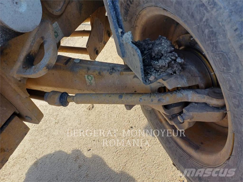 CAT 432-07 Rovokopači